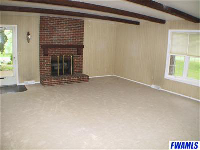 8106 Fritz Road Fort Wayne, IN 46818 - Photo 4 of 20