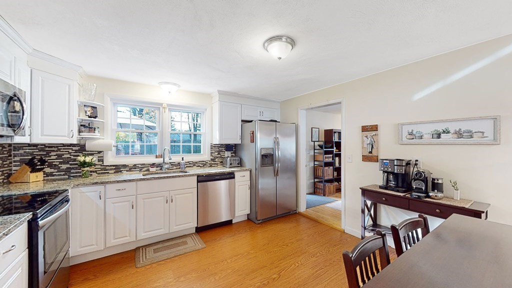107 Yvonne Road Bellingham, MA 02019 - Photo 6 of 21 Gallery Image 6