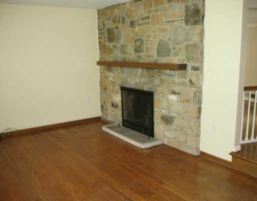 524 Trotwood Ridge Road Upper St. Clair, PA 15241 - Photo 5 of 8 Den/Family/Great Room.