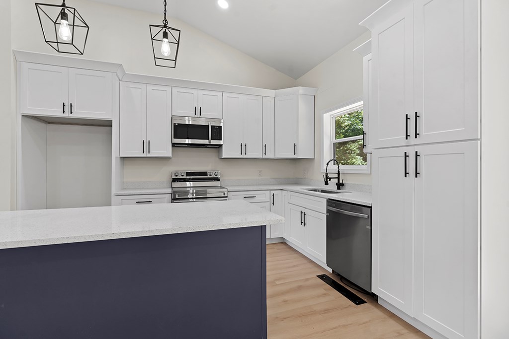 111 Greenbriar Road Greenwood, SC 29649 - Photo 8 of 20 Gallery Image 8
