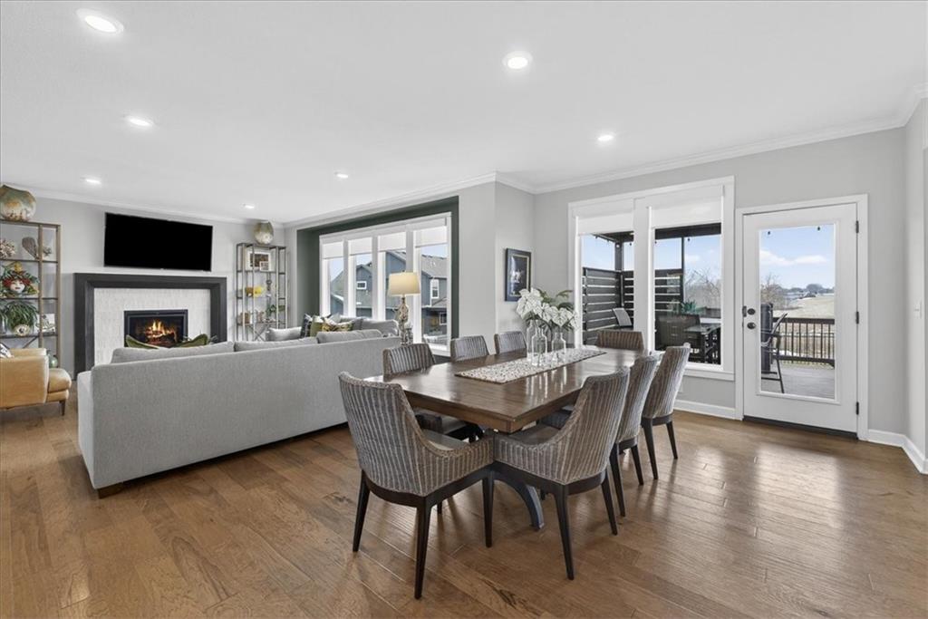 105 Southwest Meadowbrook Drive Lee's Summit, MO 64082 - Photo 14 of 56