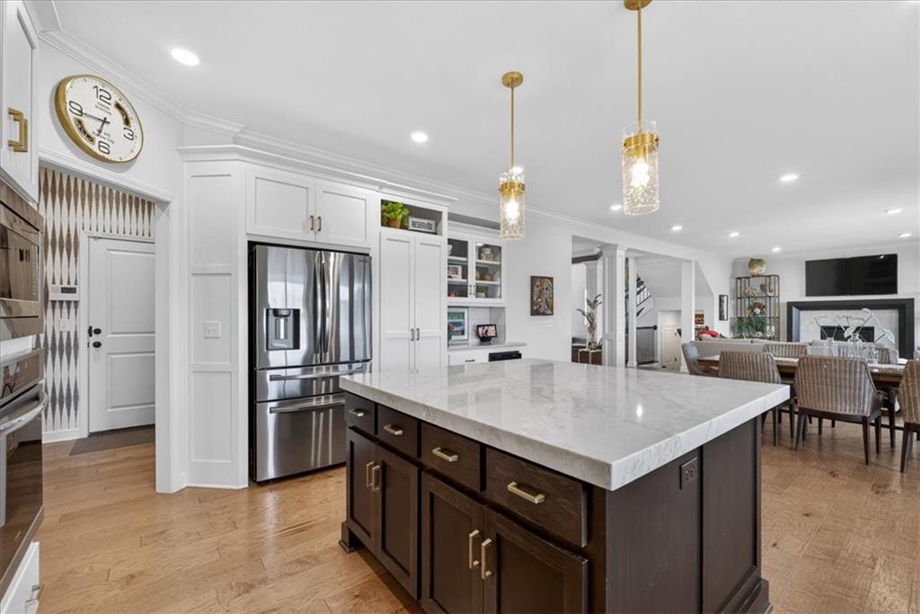 105 Southwest Meadowbrook Drive Lee's Summit, MO 64082 - Photo 18 of 56