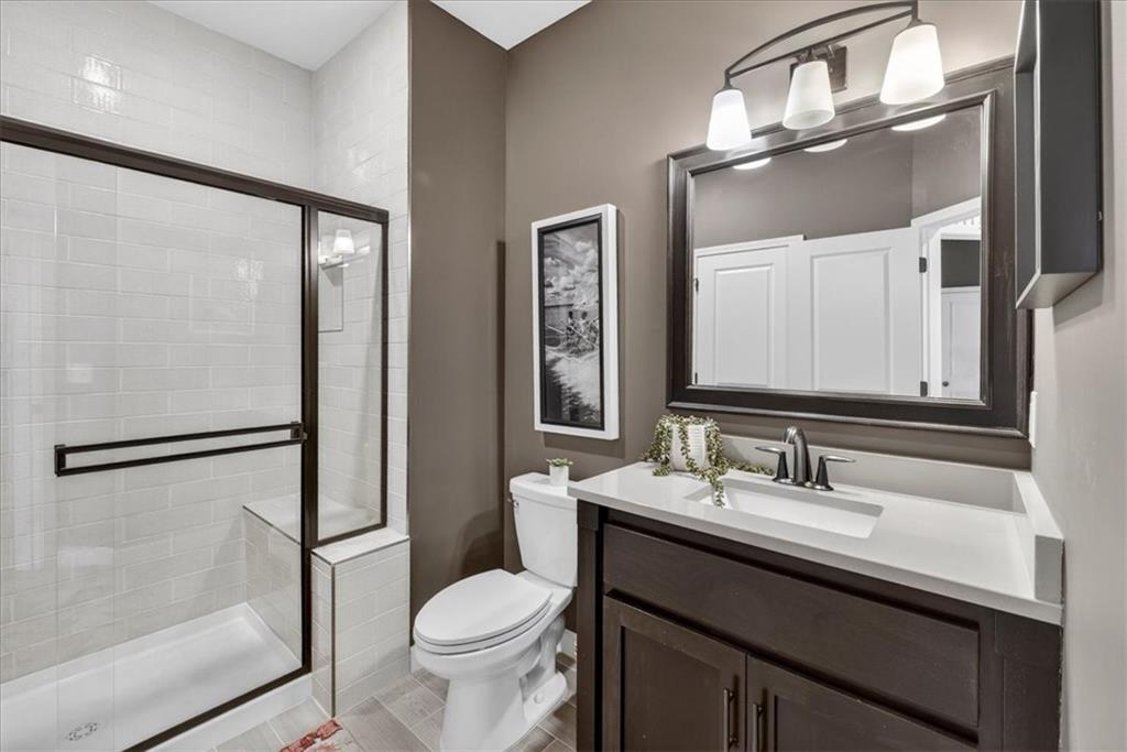 105 Southwest Meadowbrook Drive Lee's Summit, MO 64082 - Photo 22 of 56