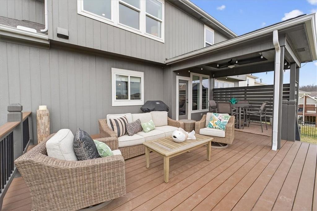 105 Southwest Meadowbrook Drive Lee's Summit, MO 64082 - Photo 26 of 56