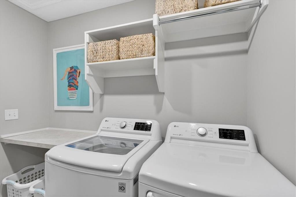 105 Southwest Meadowbrook Drive Lee's Summit, MO 64082 - Photo 40 of 56