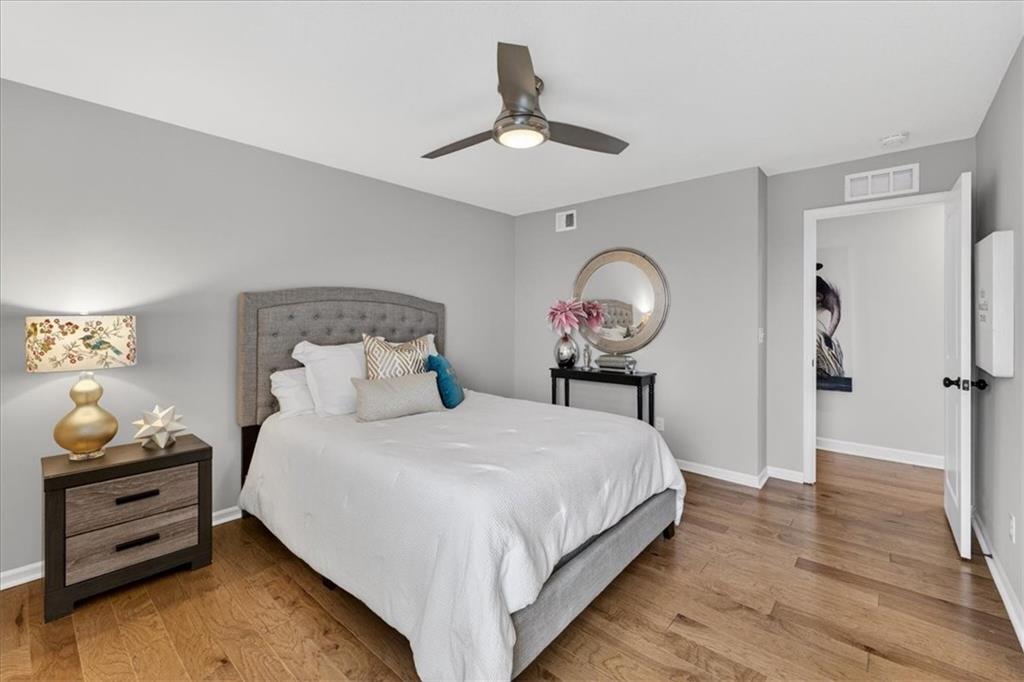 105 Southwest Meadowbrook Drive Lee's Summit, MO 64082 - Photo 47 of 56