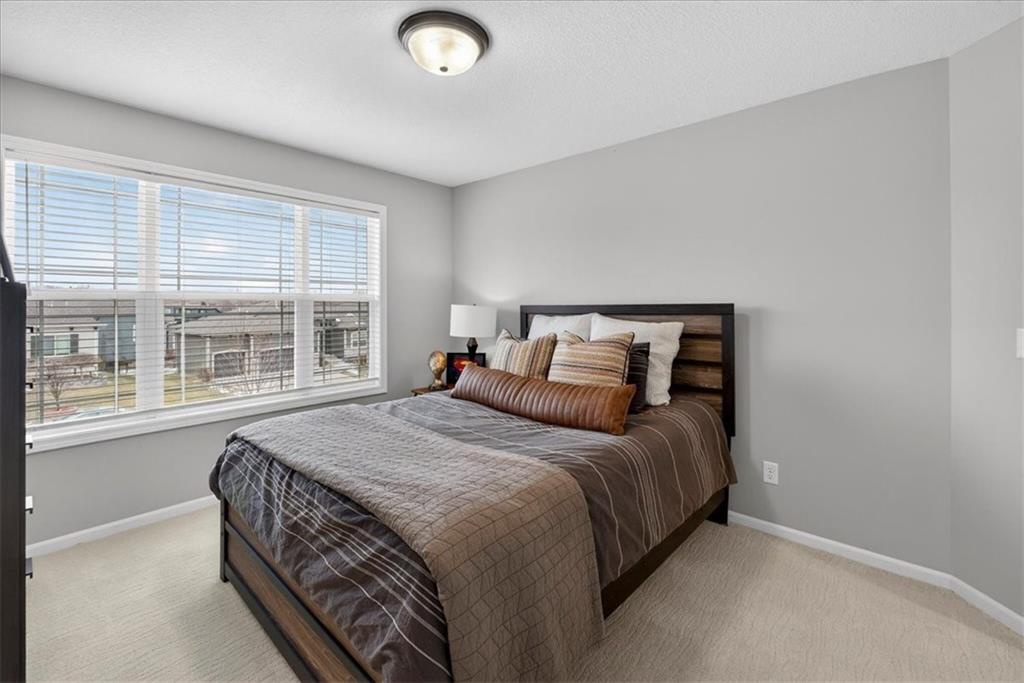 105 Southwest Meadowbrook Drive Lee's Summit, MO 64082 - Photo 50 of 56