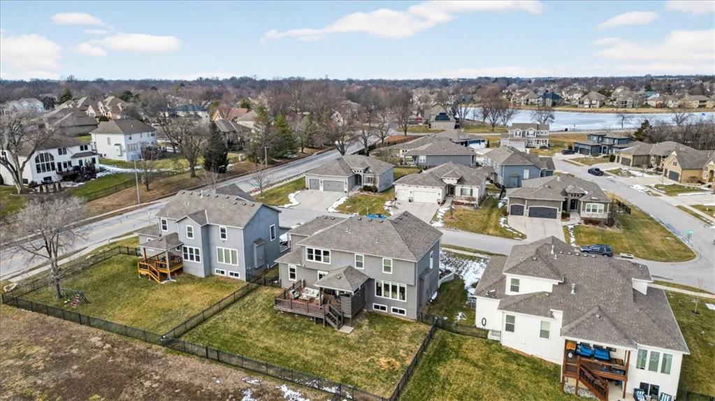 105 Southwest Meadowbrook Drive Lee's Summit, MO 64082 - Photo 55 of 56