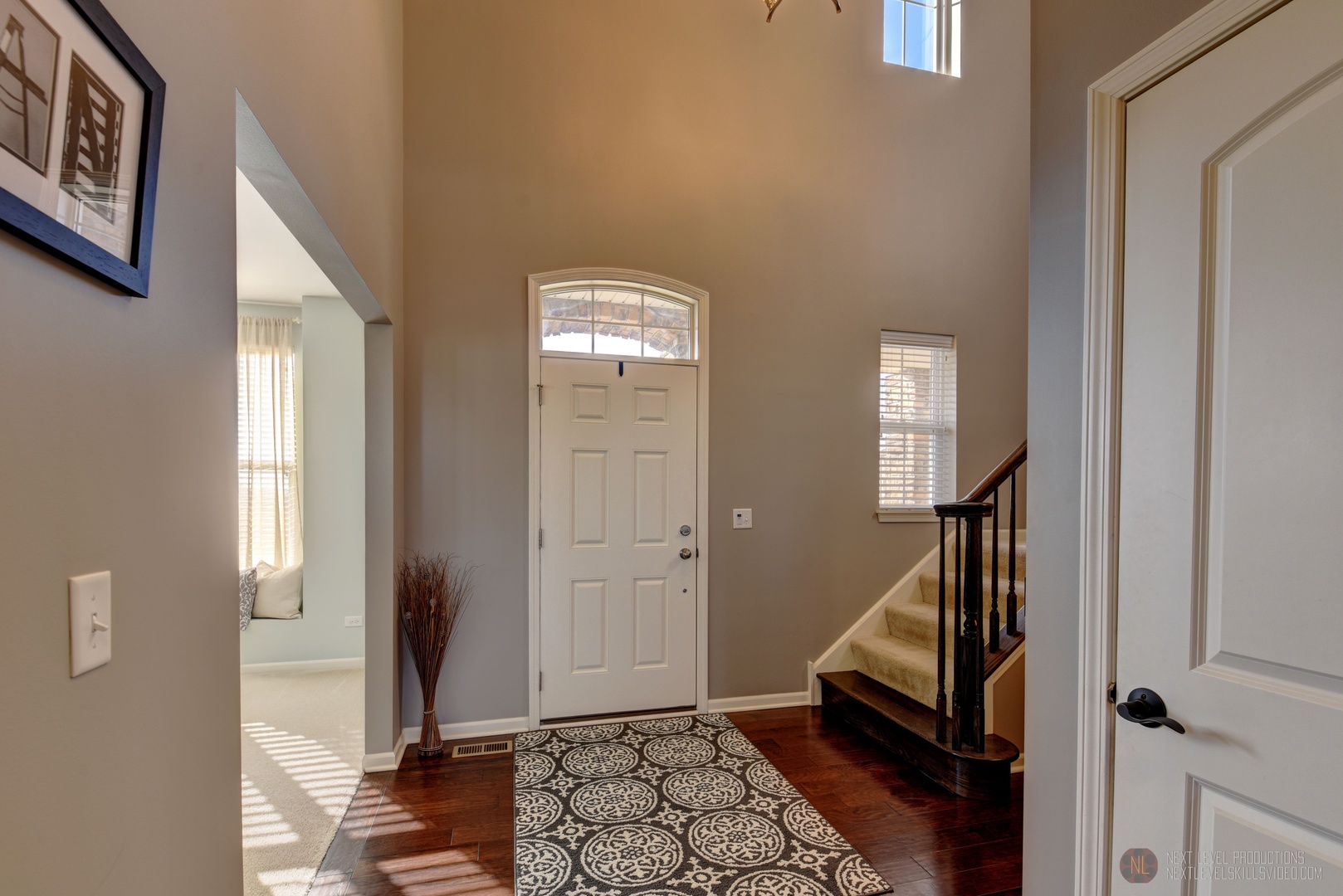 725 Ridgeview Lane Sugar Grove, IL 60554 - Photo 3 of 28
