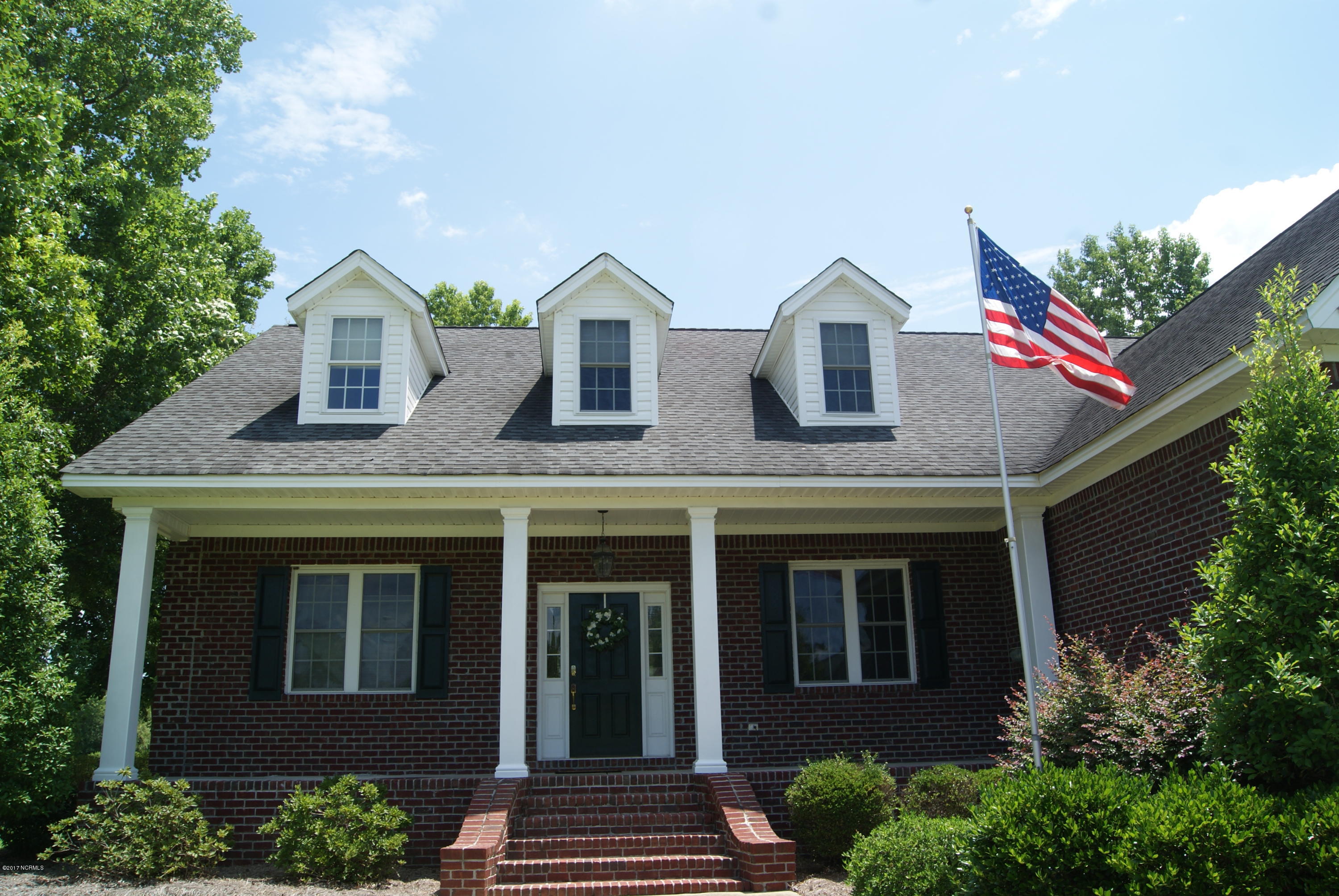 101 Friburg Road New Bern, NC 28562 - Photo 52 of 64 Southern Living here!