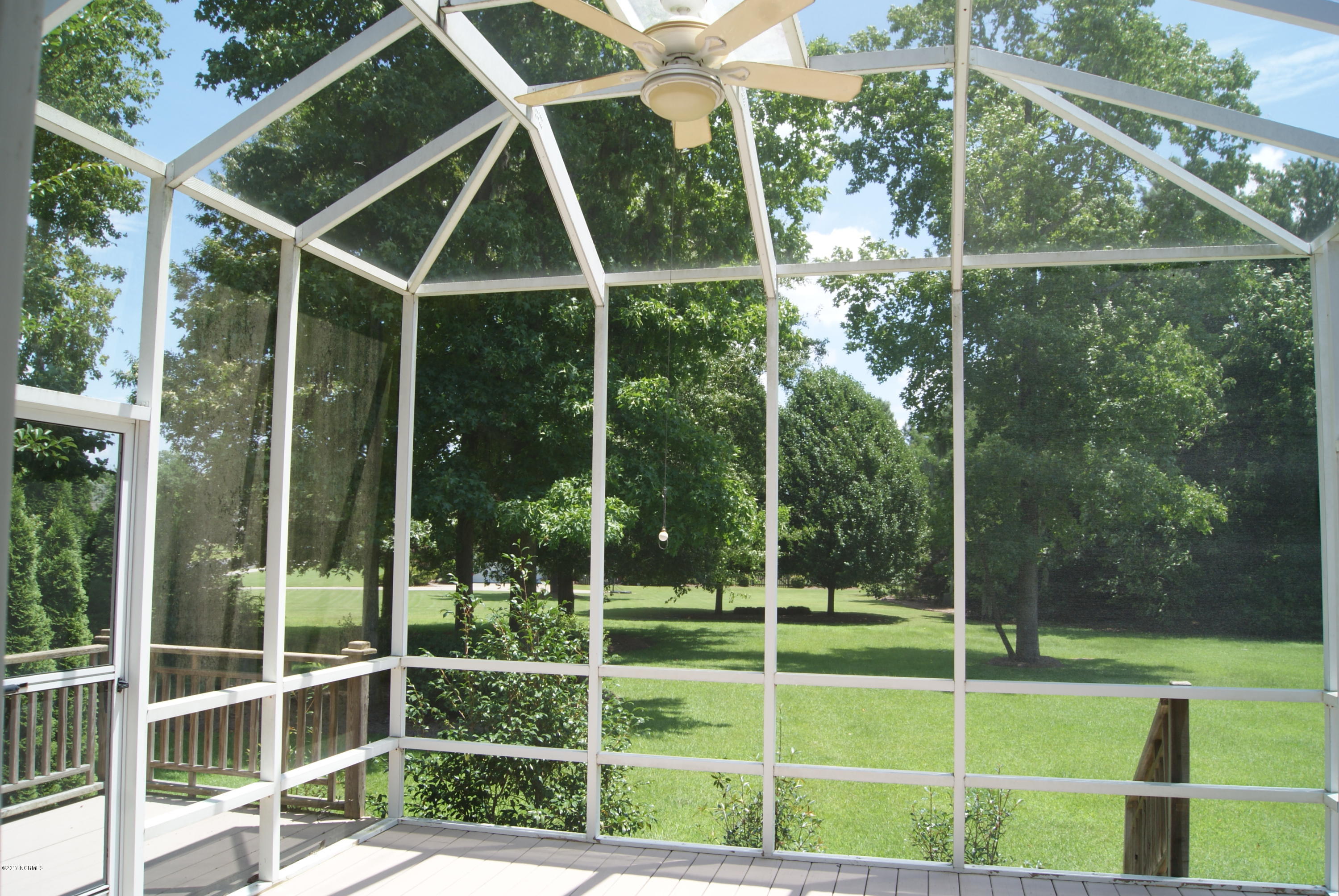 101 Friburg Road New Bern, NC 28562 - Photo 6 of 64 Mosquito Free Summer in this Lanai