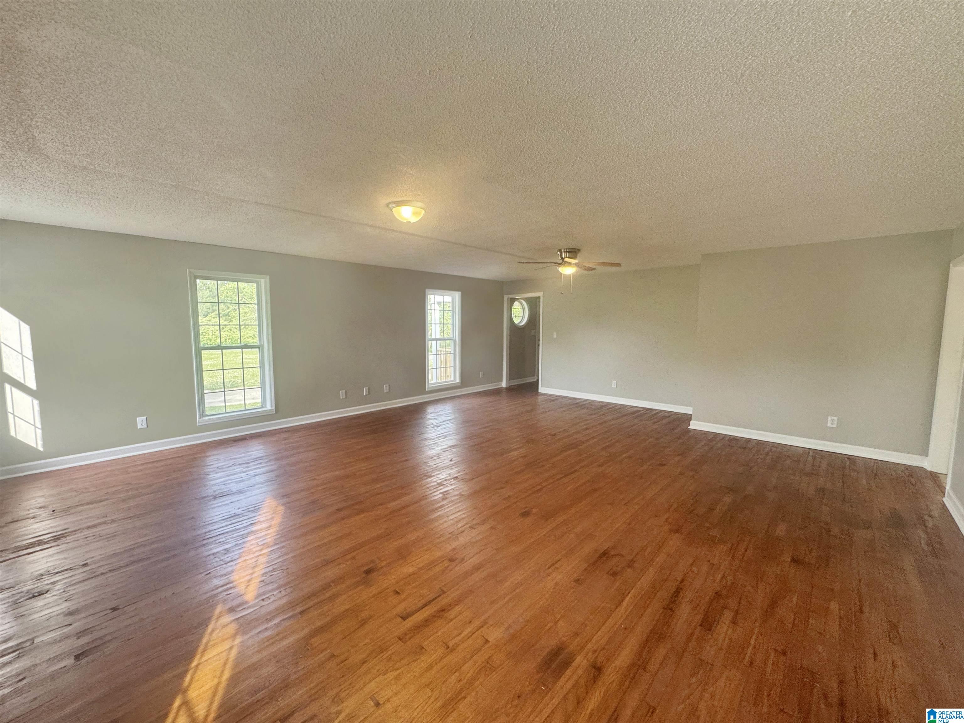 1914 Loop Road Moody, AL 35004 - Photo 13 of 46