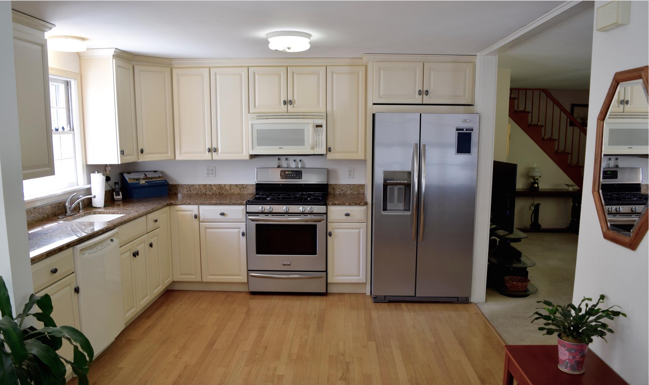 70 Bangs Road Eastham, MA 02642 - Photo 4 of 29 kitchen