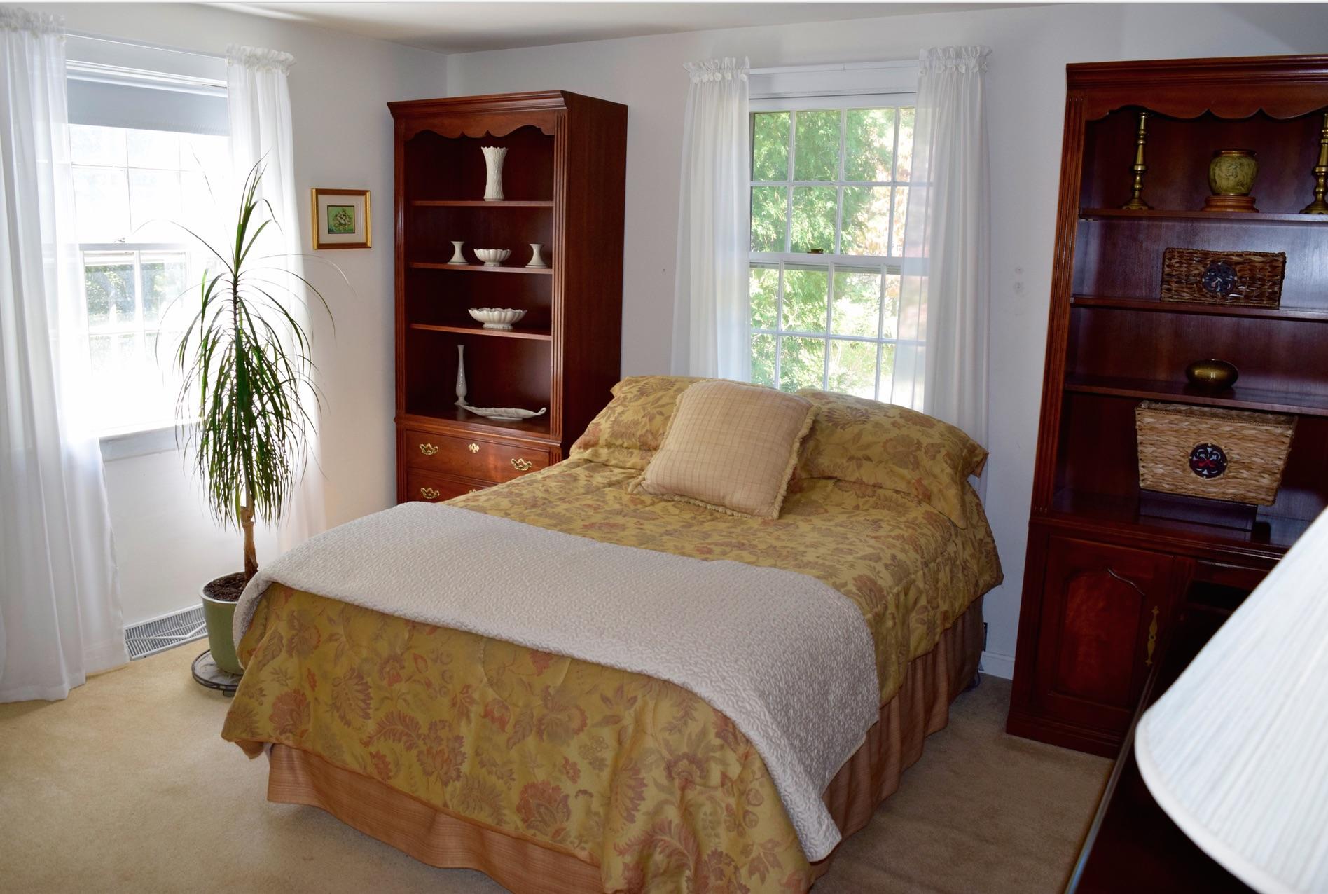 70 Bangs Road Eastham, MA 02642 - Photo 8 of 29 1st fl bed