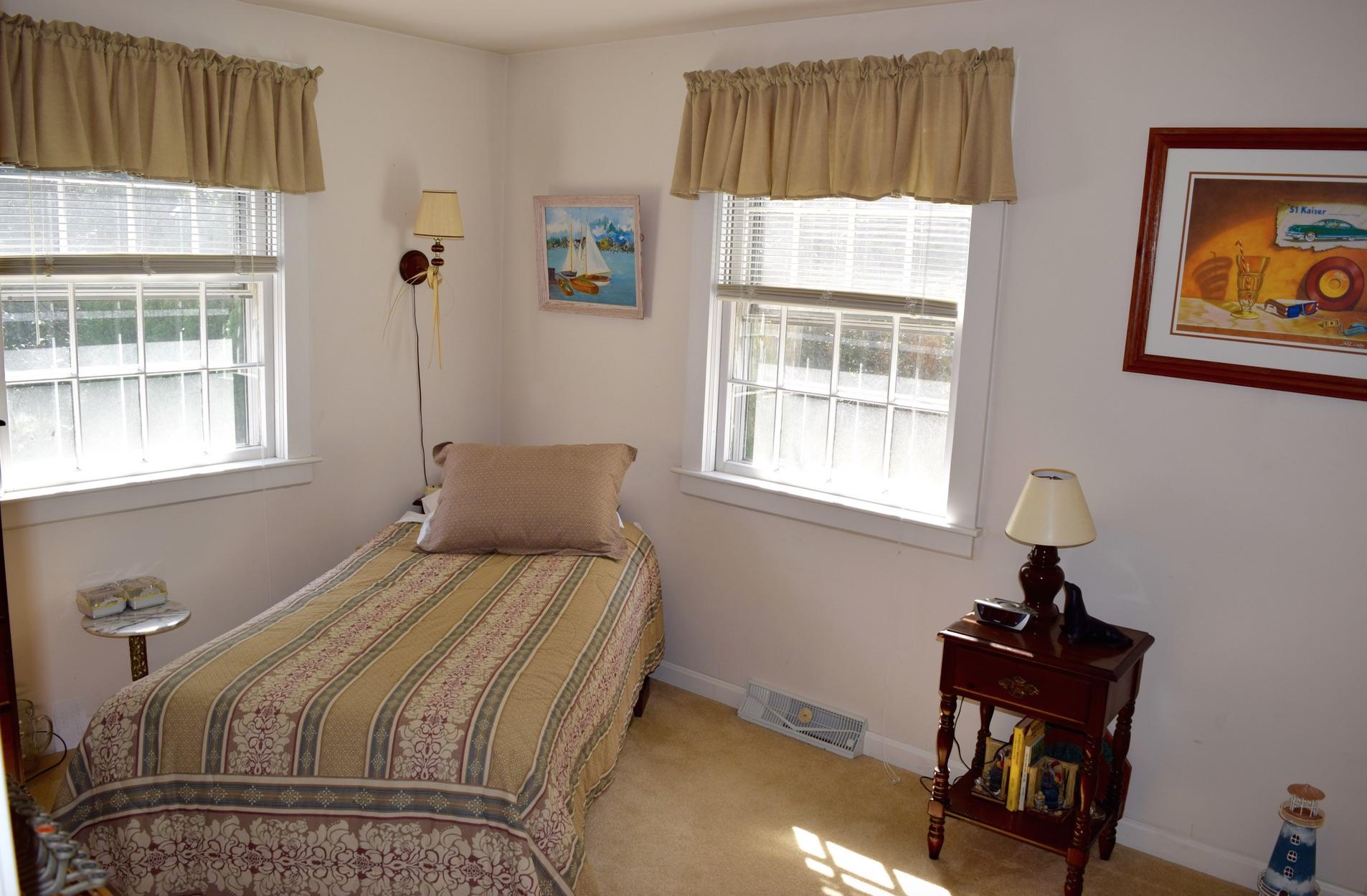 70 Bangs Road Eastham, MA 02642 - Photo 9 of 29 1st fl bed