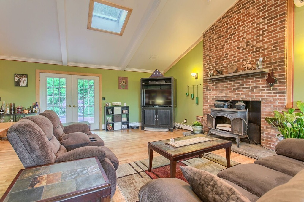 11 Old County Road Westminster, MA 01473 - Photo 8 of 29 Gallery Image 8