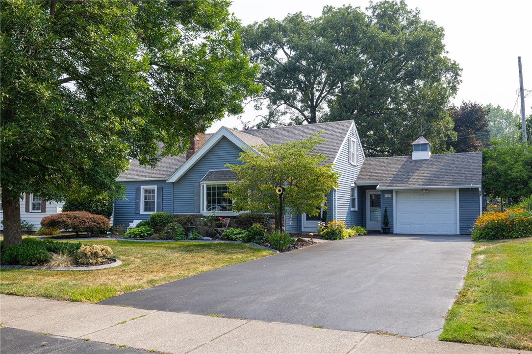 18 Glenbrook Road Greece, NY 14616 - Photo 1 of 1 Gallery Image 1