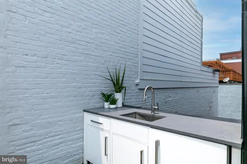 $1,795,000 | 1015 O Street Northwest, Washington, DC 20001