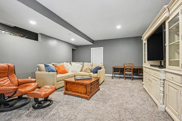 $749,900 | 6390 Shugarbush Trail, Kalamazoo, MI 49009