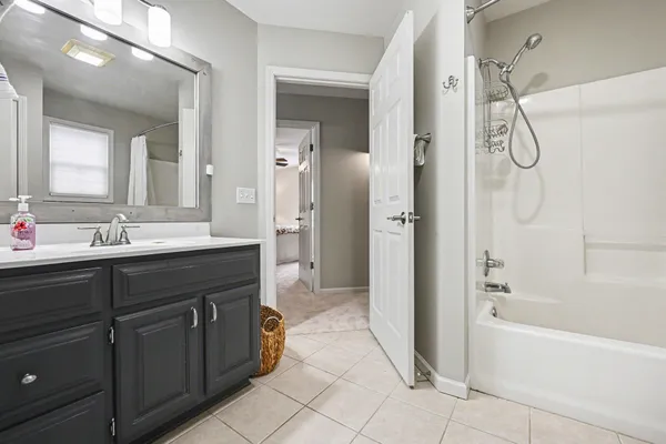$749,900 | 6390 Shugarbush Trail, Kalamazoo, MI 49009