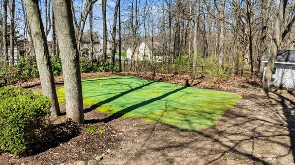 $749,900 | 6390 Shugarbush Trail, Kalamazoo, MI 49009