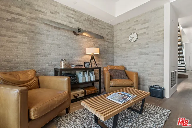 $8,495 | 1250 North Harper Avenue, Unit 423, Los Angeles, CA 90046