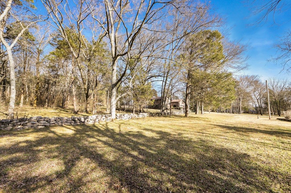 2551 Academy Road Lebanon, TN 37087 - Photo 39 of 45 a view of yard covered with snow in front of house