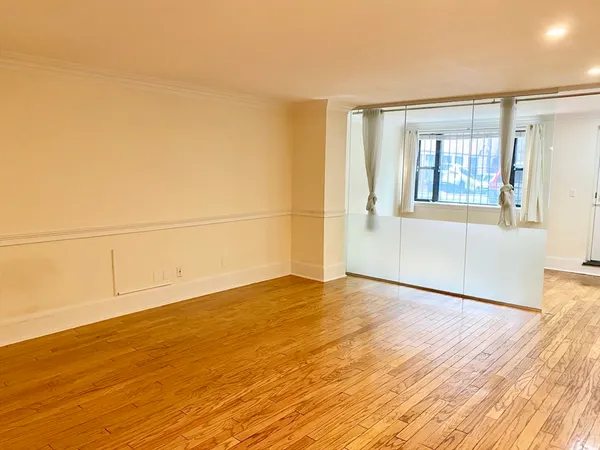 $3,250 | 280 Commonwealth Avenue, Unit G8, Boston, MA 02116