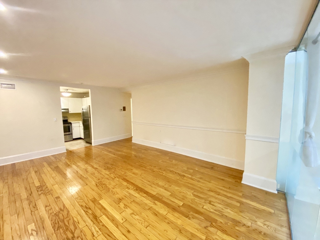280 Commonwealth Avenue, Unit G8 Boston, MA 02116 - Photo 5 of 12 a view of empty room
