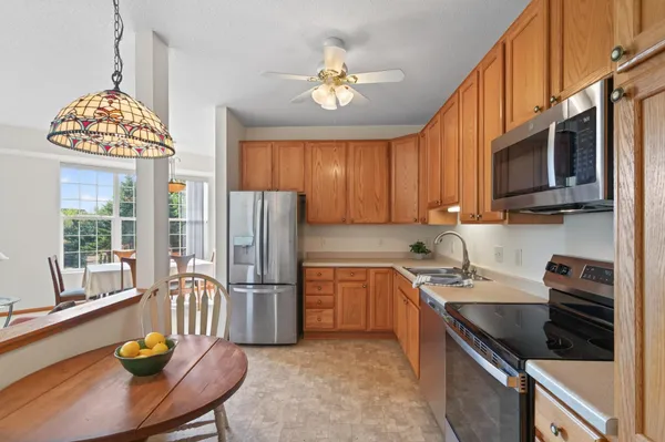 $245,000 | 15001 Burnhaven Drive, Unit 216, Burnsville, MN 55306