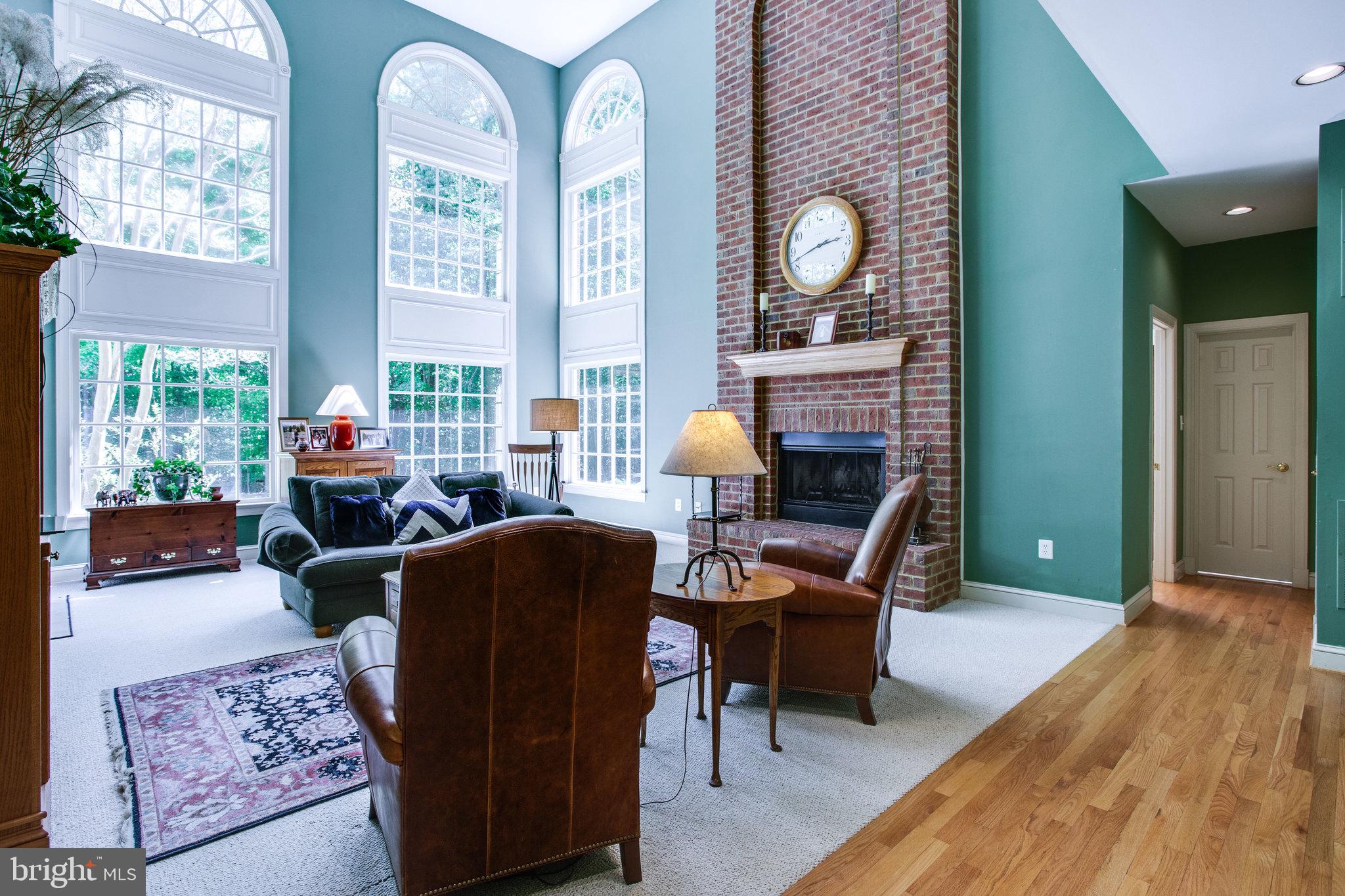 147 Yarnick Road Great Falls, VA 22066 - Photo 14 of 41 Great Room