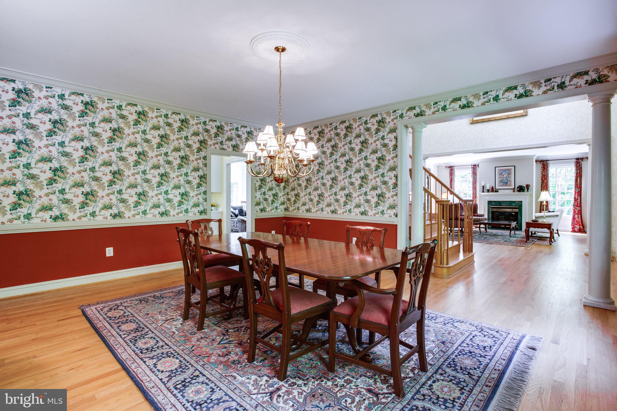 147 Yarnick Road Great Falls, VA 22066 - Photo 7 of 41 Gleaming hardwood floors