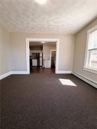 $1,200 | 528 Privilege Street, Unit 3F, Woonsocket, RI 02895