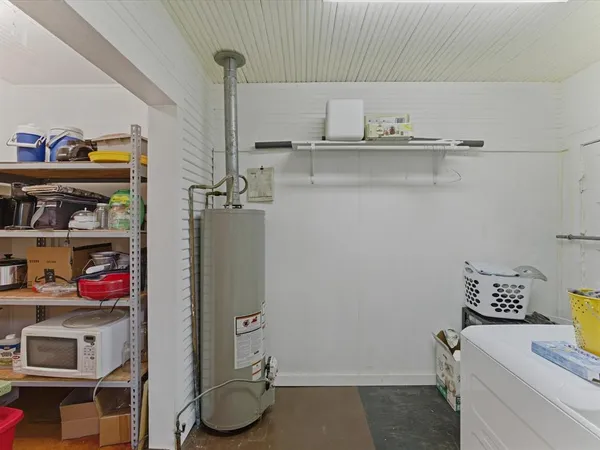 $325,000 | 2414 East Ennis Avenue, Unit A, Ennis, TX 75119