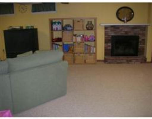 25 Davis Farm Road Ashland, MA 01721 - Photo 11 of 17 Gallery Image 11