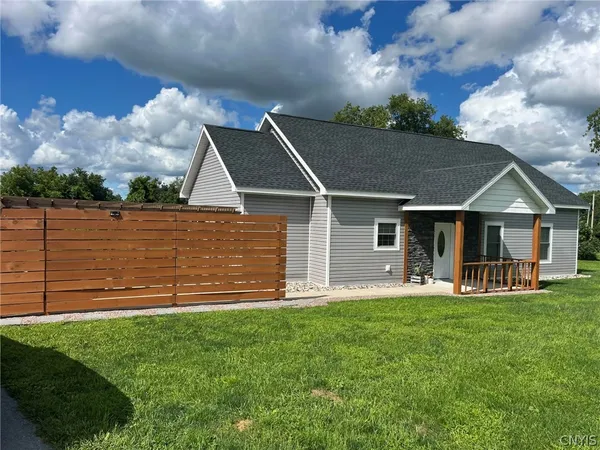 $319,000 | 33493 Irish Avenue, Unit 503, Philadelphia, NY 13673