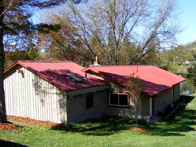999 Mission Lake Road Kettle Falls, WA 99141 - Photo 1 of 8 Gallery Image 1