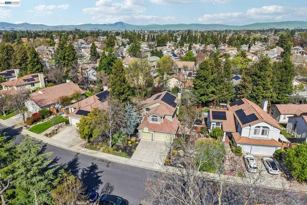 $1,675,000 | 1042 Dana Circle, Livermore, CA 94550