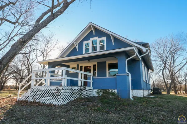 $199,500 | 902 South 7th Street, Burlington, KS 66839