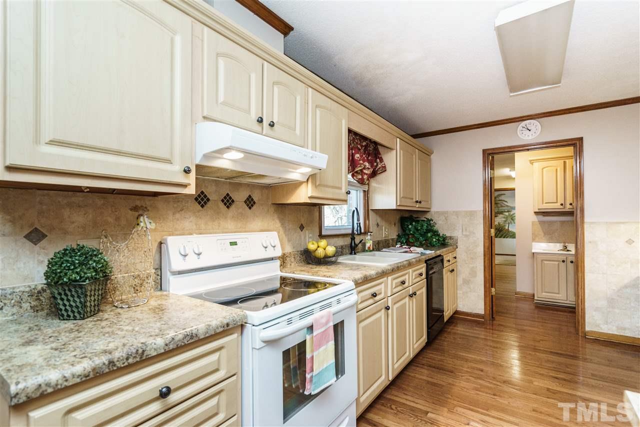 9638 Cleveland Road Clayton, NC 27520 - Photo 12 of 25 Gallery Image 12