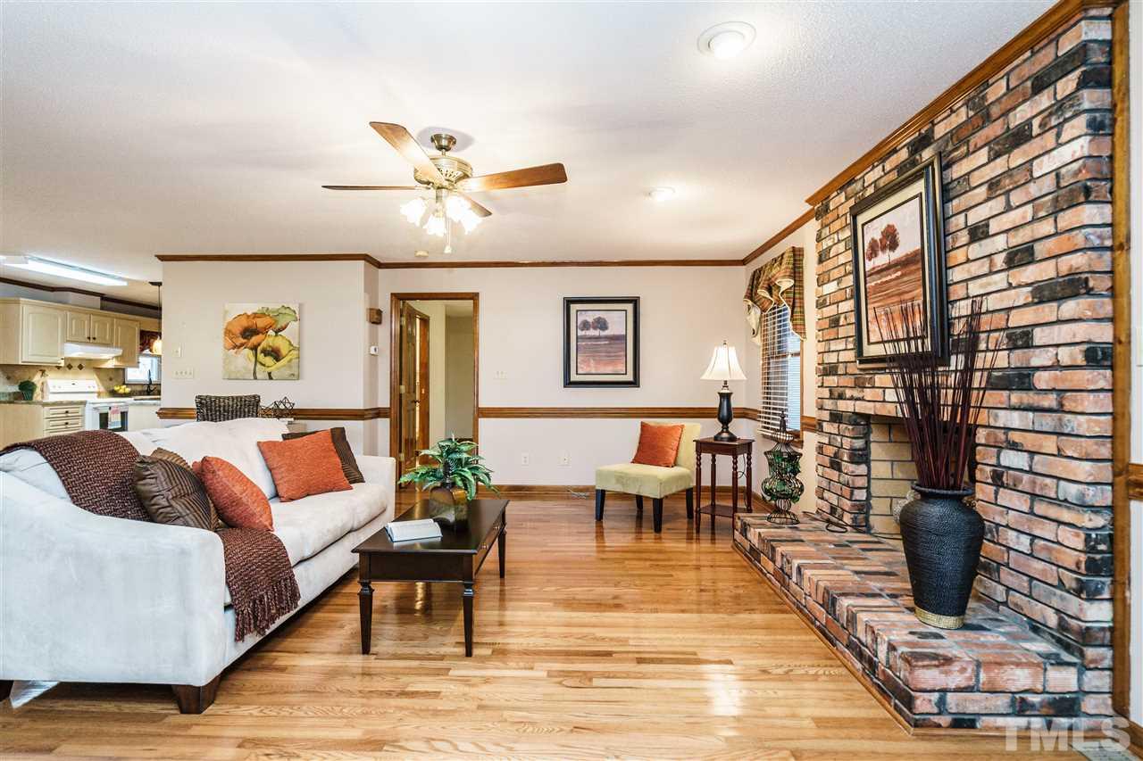 9638 Cleveland Road Clayton, NC 27520 - Photo 5 of 25 Gallery Image 5
