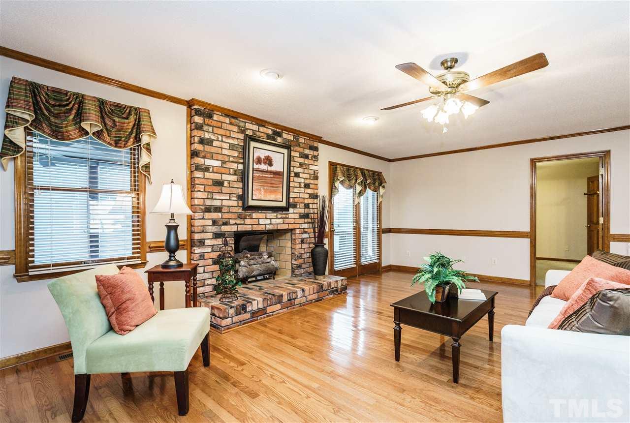 9638 Cleveland Road Clayton, NC 27520 - Photo 6 of 25 Gallery Image 6