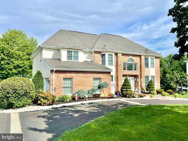 $1,150,000 | 1830 Buck Road, Feasterville-Trevose, PA 19053