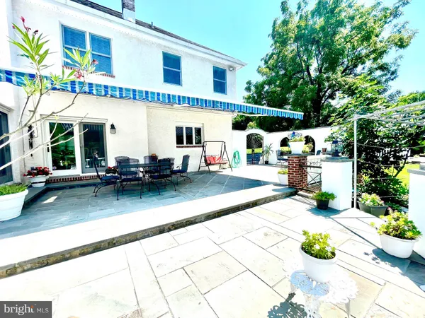 $1,150,000 | 1830 Buck Road, Feasterville-Trevose, PA 19053