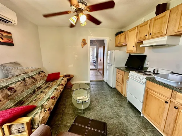 $1,550 | 6268 Highway 441, Unit BACK, Okeechobee, FL 34974