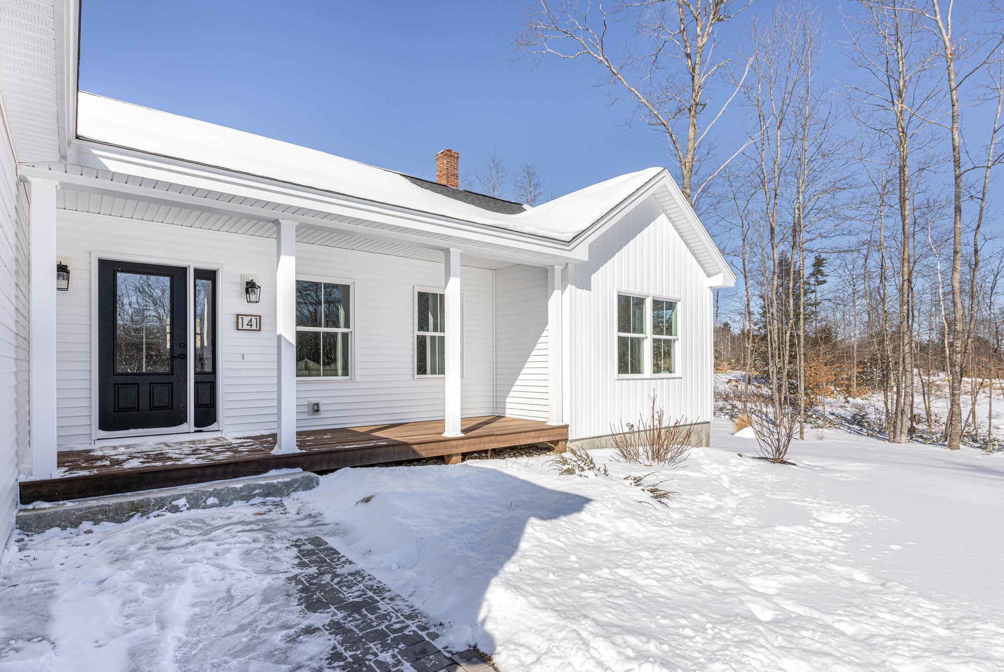 141 Middle Jam Road Standish, ME 04084 - Photo 4 of 45 Front of House-4