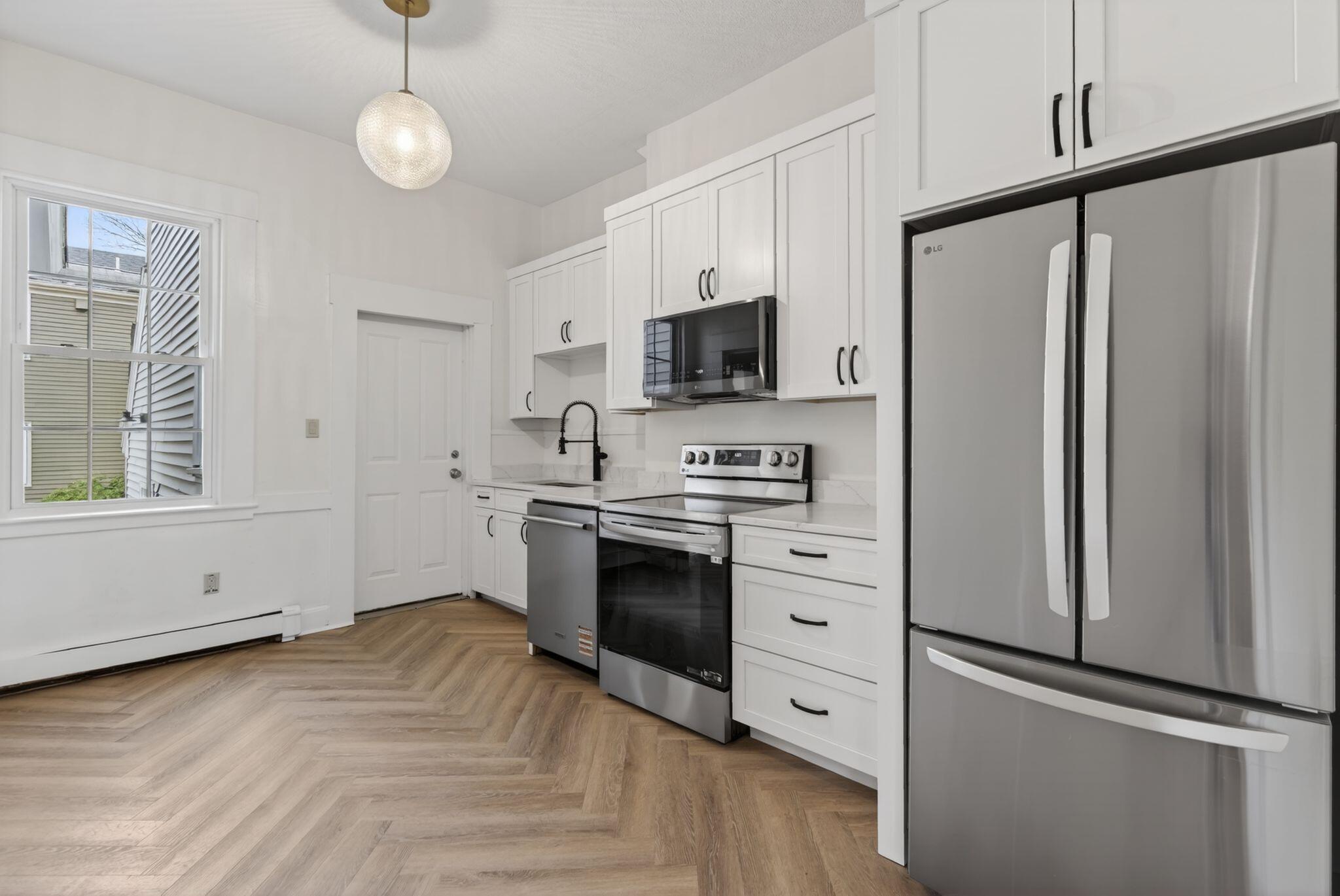170 Clark Street, Unit 1 Portland, ME 04102 - Photo 6 of 26 Kitchen