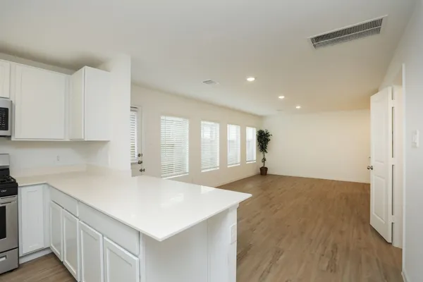 $1,900 | 2741 Cadiz Bay Drive, Conroe, TX 77301