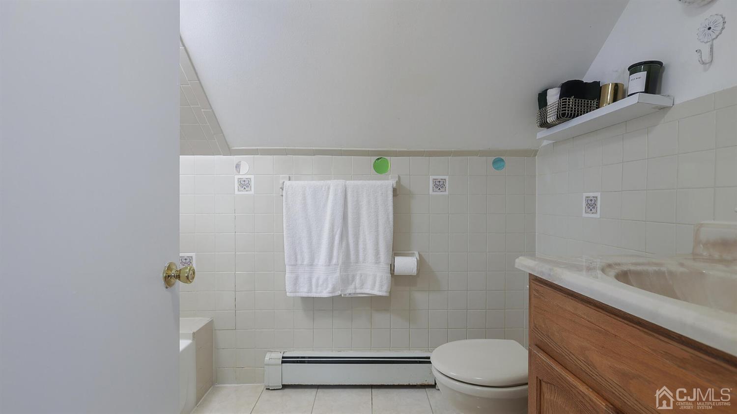 36 Farmingdale Road Fords, NJ 08863 - Photo 16 of 33 Gallery Image 16