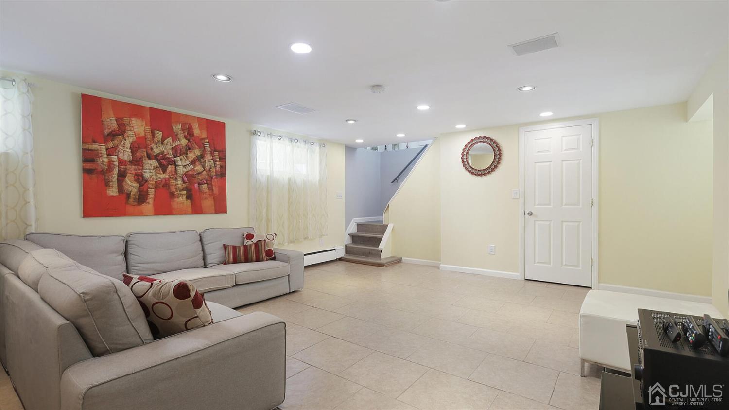 36 Farmingdale Road Fords, NJ 08863 - Photo 19 of 33 Gallery Image 19